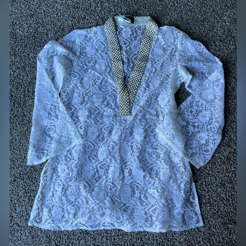 Lace beach tunic cover up